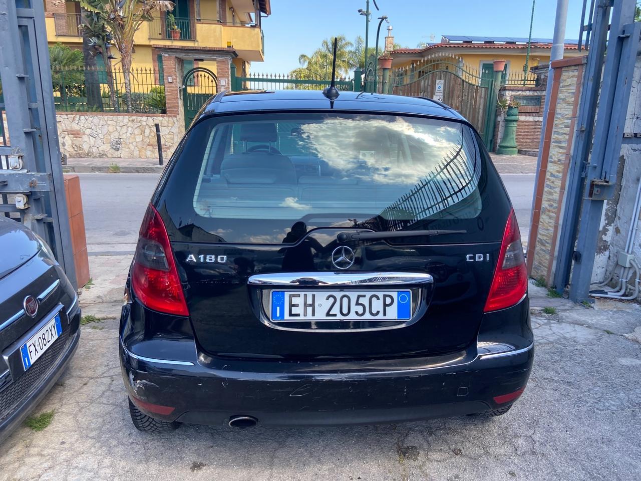 Mercedes-benz A 180 200 CDI Elegance radiata per esportazione cambio automatico