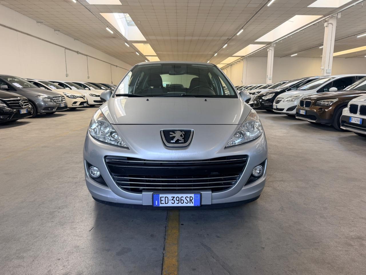 Peugeot 207 1.6 8V HDi 112CV 5p. XS