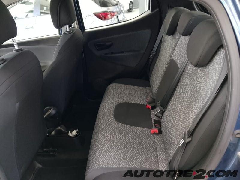 Lancia Ypsilon Ypsilon 1.0 firefly hybrid Gold Plus s&s 70cv