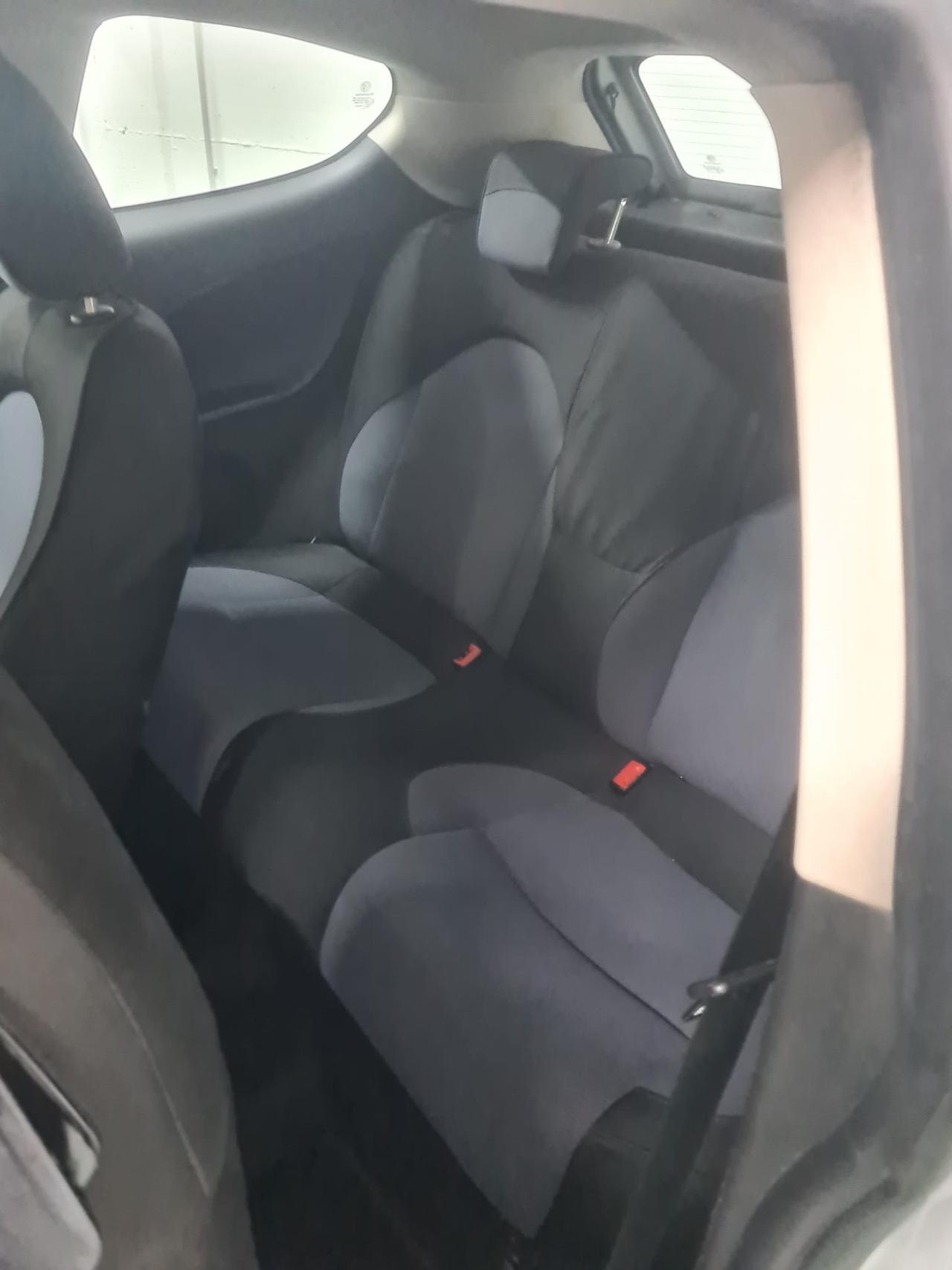 Alfa Romeo MiTo 1.6 JTDm 16V Distinctive Sport Pack