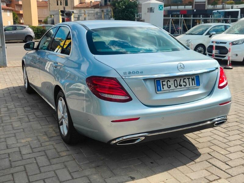 MERCEDES Classe E (W/S213) E 200 d Auto Execu...