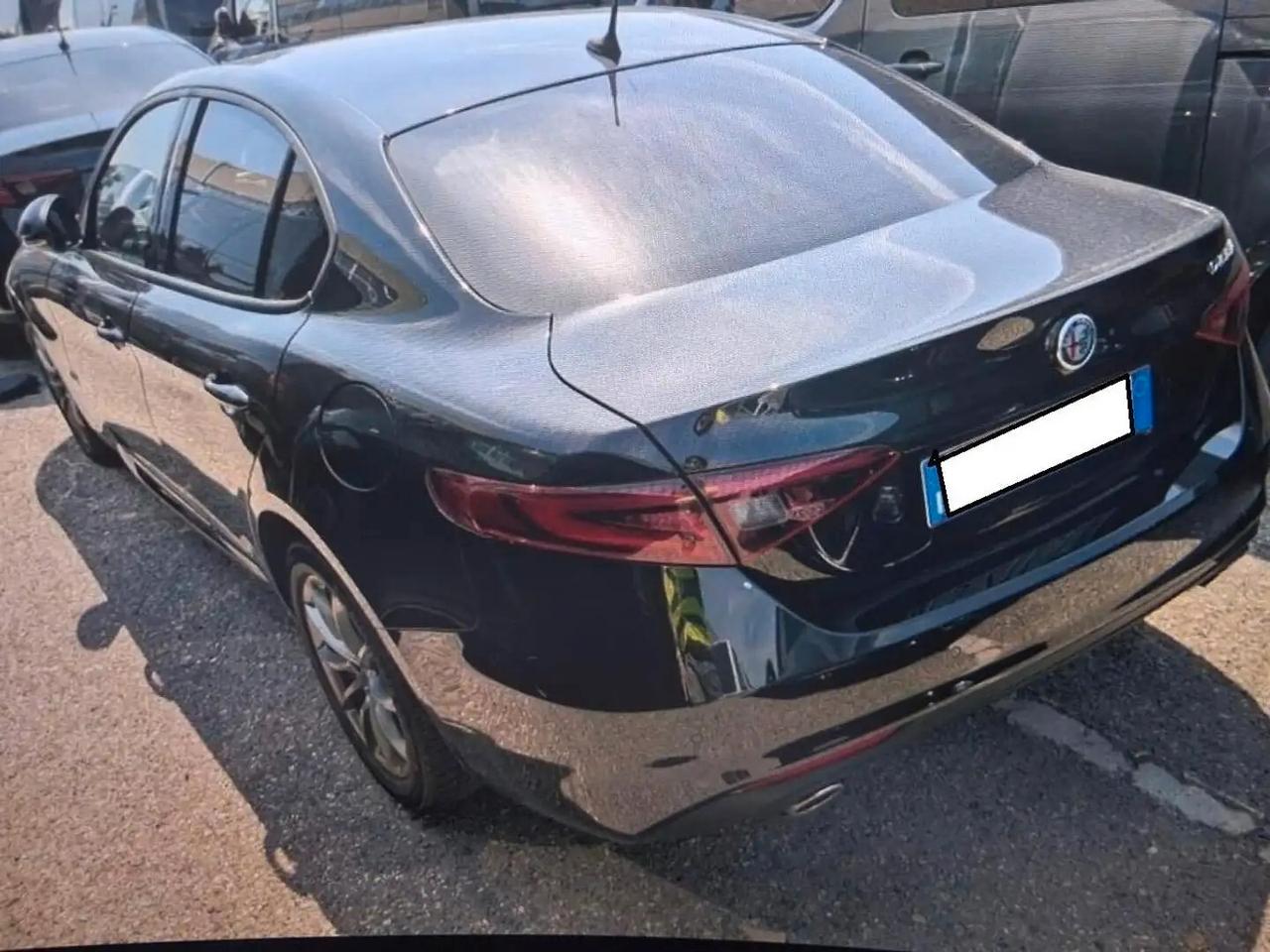 Alfa Romeo Giulia 2.2 Turbodiesel 180 CV Super