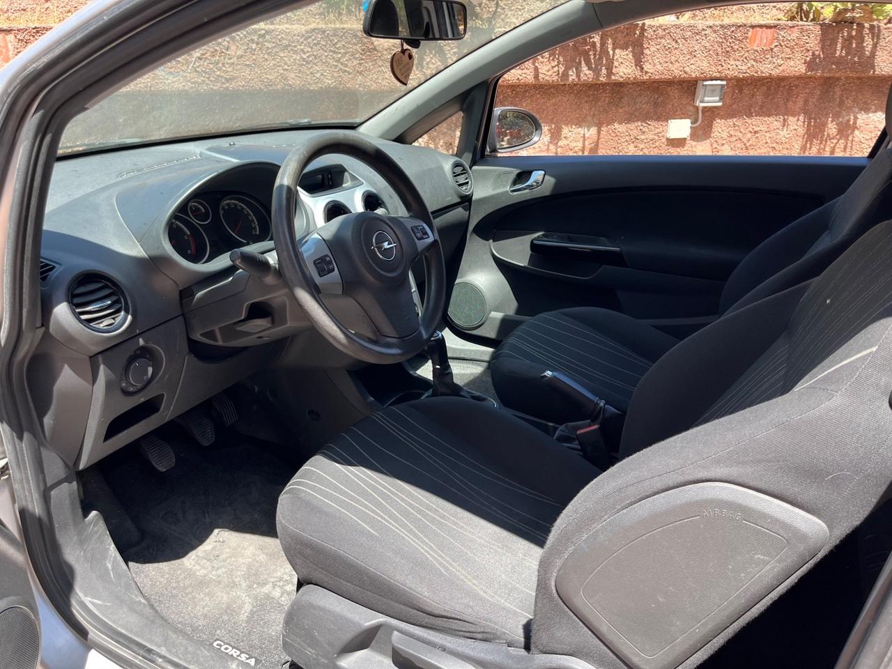 Opel Corsa 1.3 CDTI - 2009