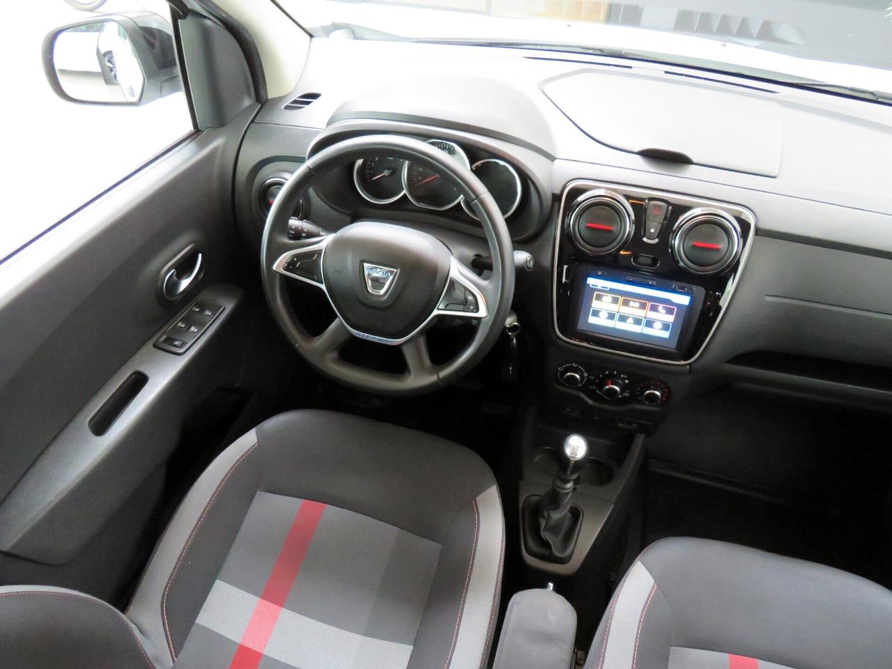 Dacia Lodgy Stepway 1.3 TCe 130CV - 7 posti