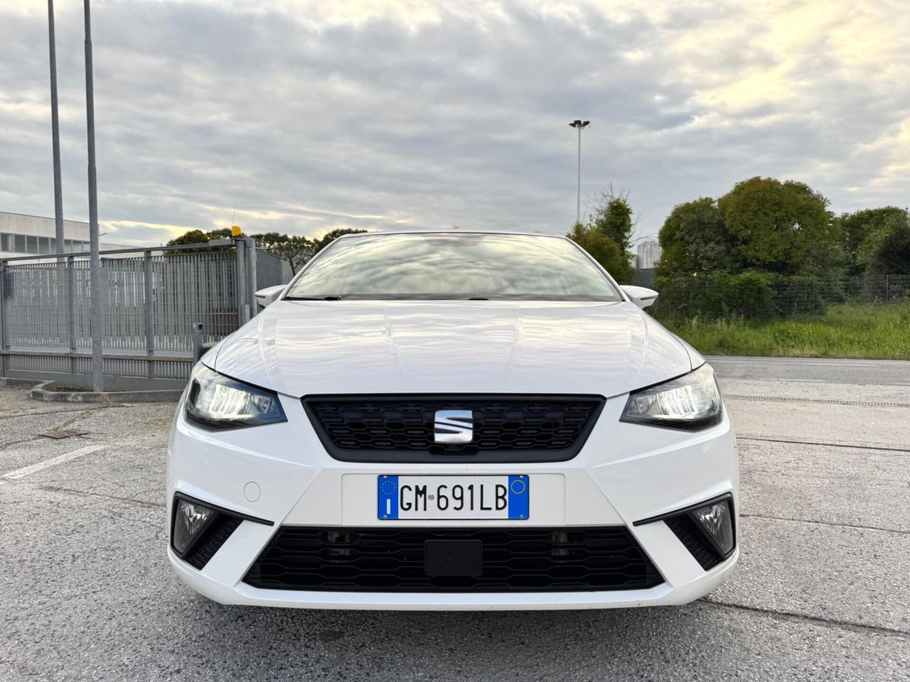SEAT IBIZA 1.0 TGI Metano Style - Led Carplay