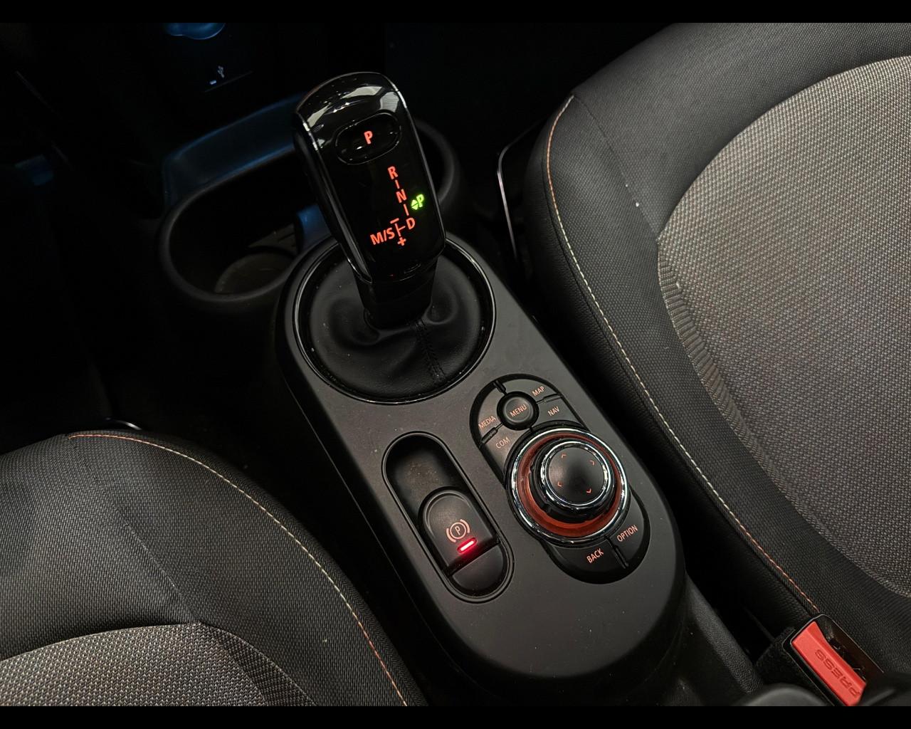 MINI Mini 5 porte (F55) - Mini 1.5 Cooper Business 5 porte