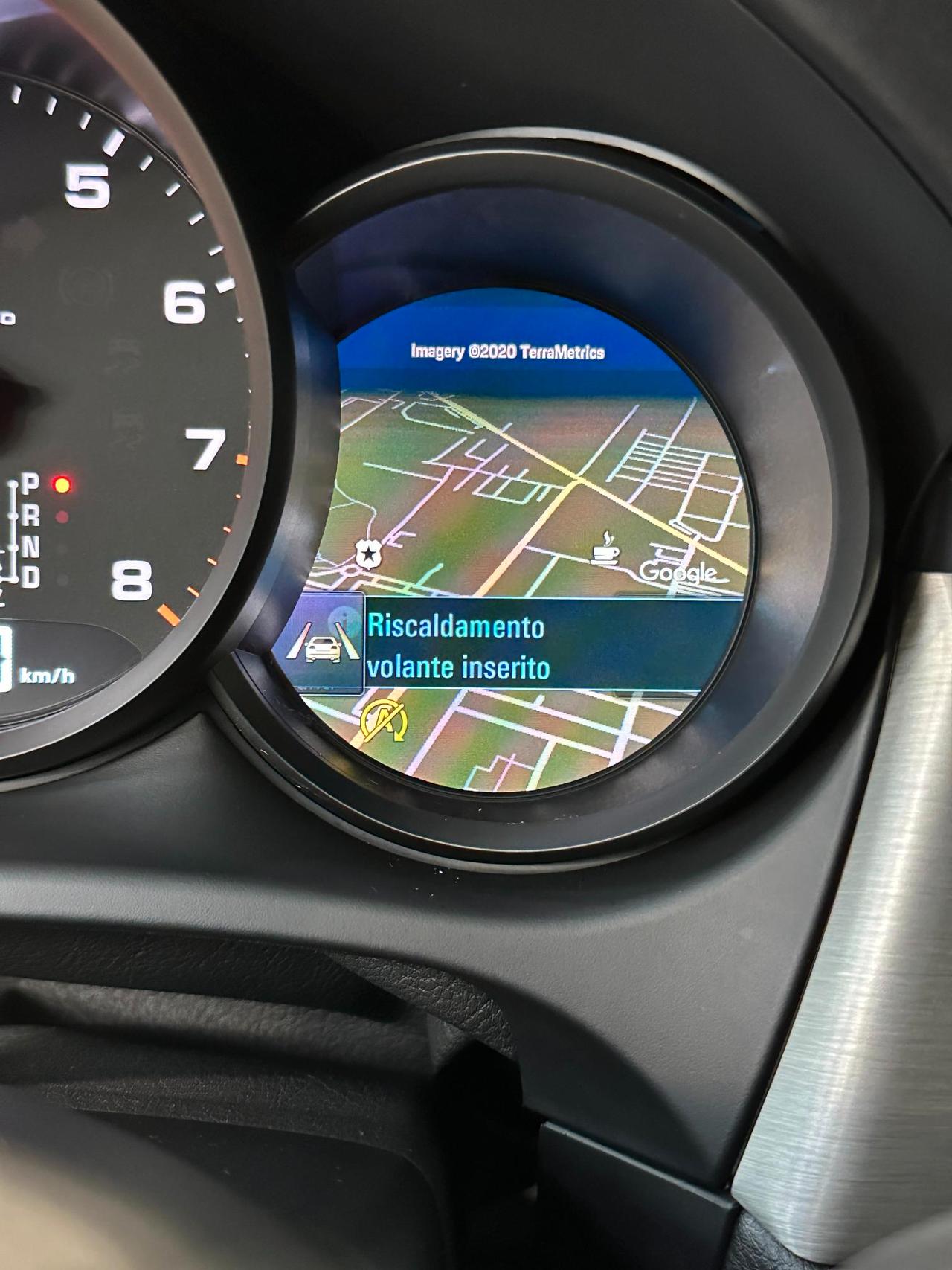 Porsche Macan 2.0 PDK-21"-Keyless-Camera-PASM-Sport Chrono