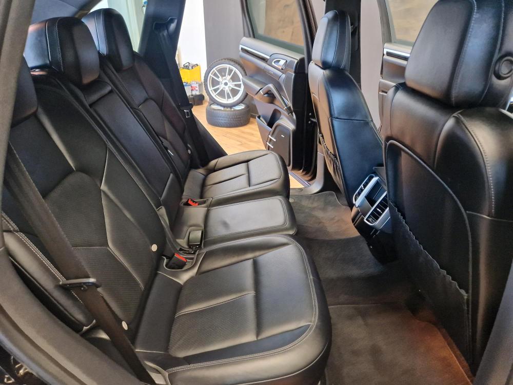 Porsche Cayenne 3.0 V6 tdi Platinum Edition 245cv tiptronic
