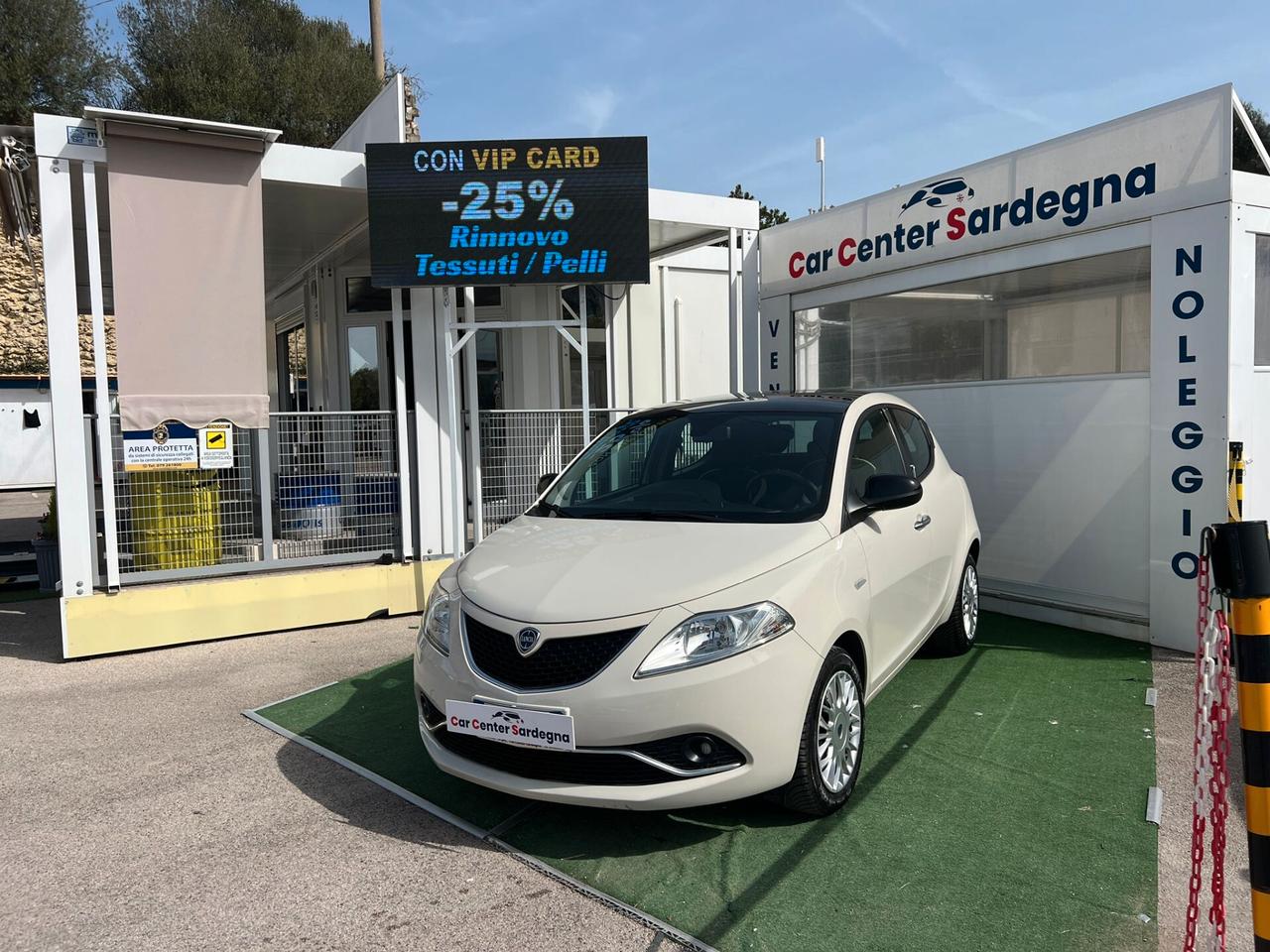 Lancia Ypsilon 1.3 MJT 16V 95 CV 5 porte S&S Gold