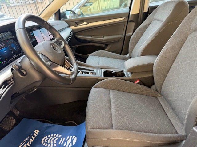 VOLKSWAGEN Golf 1.0 eTSI EVO DSG Life