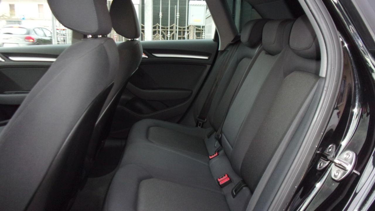 Audi A3 SPB 35 TDI S tronic Sport