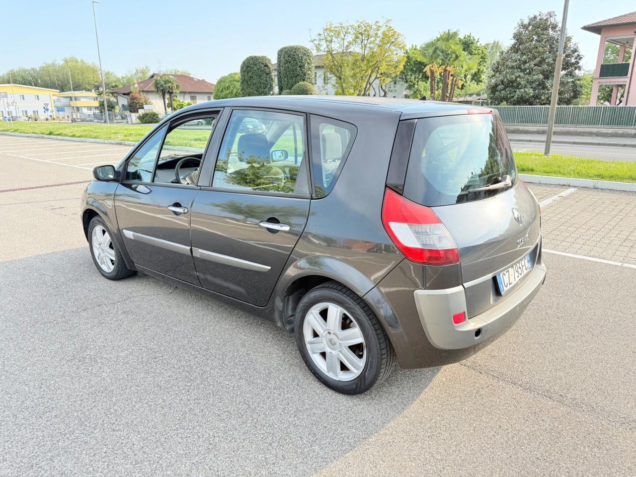 Renault Scenic 1.9 dCi/130CV Clima automatico*Cerchi*Cruise