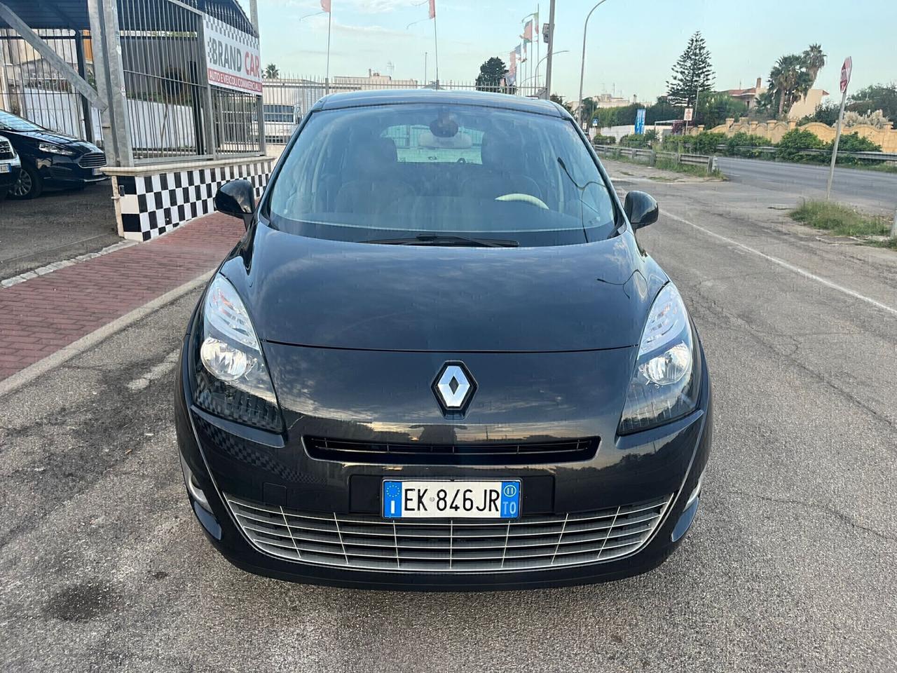 Renault Scénic X-Mod dCi Luxe 7 posti Unipro 2011