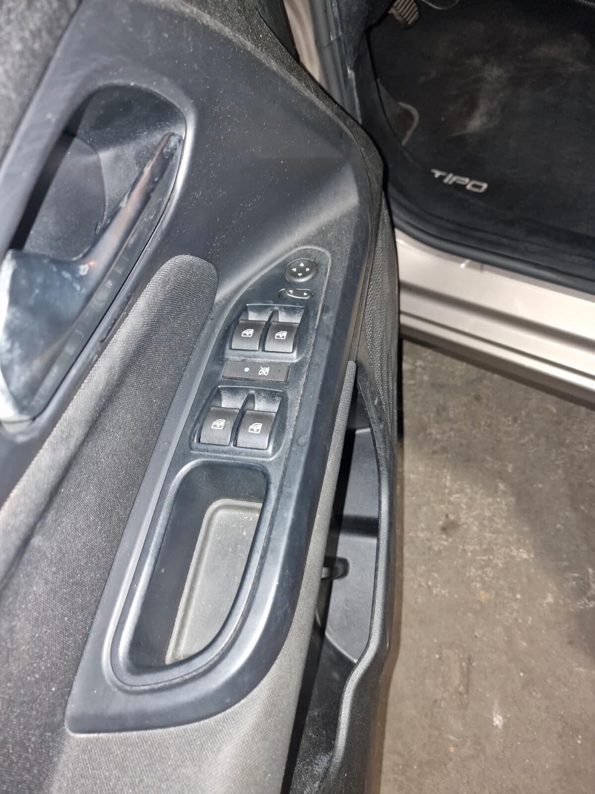 Fiat Tipo 1.3 Mjt 4 porte Lounge