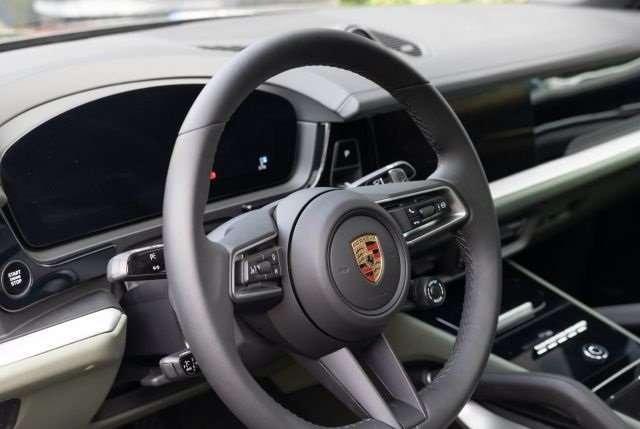 Porsche Cayenne NEW PASM BOSE LED PDC KAMERA TETTO BLACK PACK ACC
