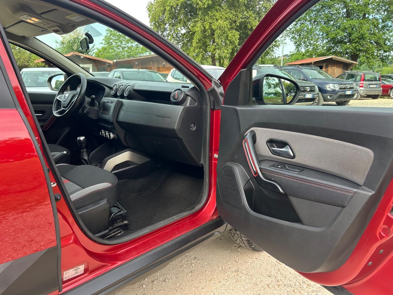 Dacia Duster 1.6 SCe GPL 4x2 Techroad