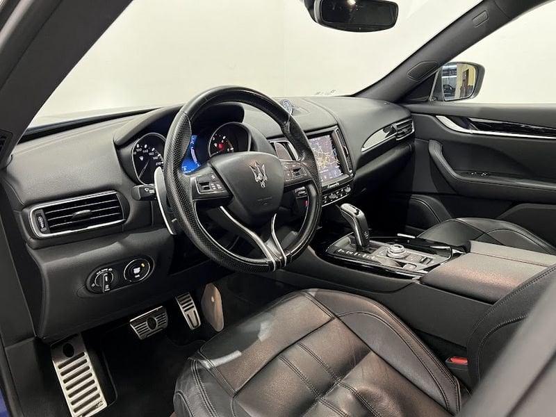 Maserati Levante V6 Diesel 275 CV AWD Gransport