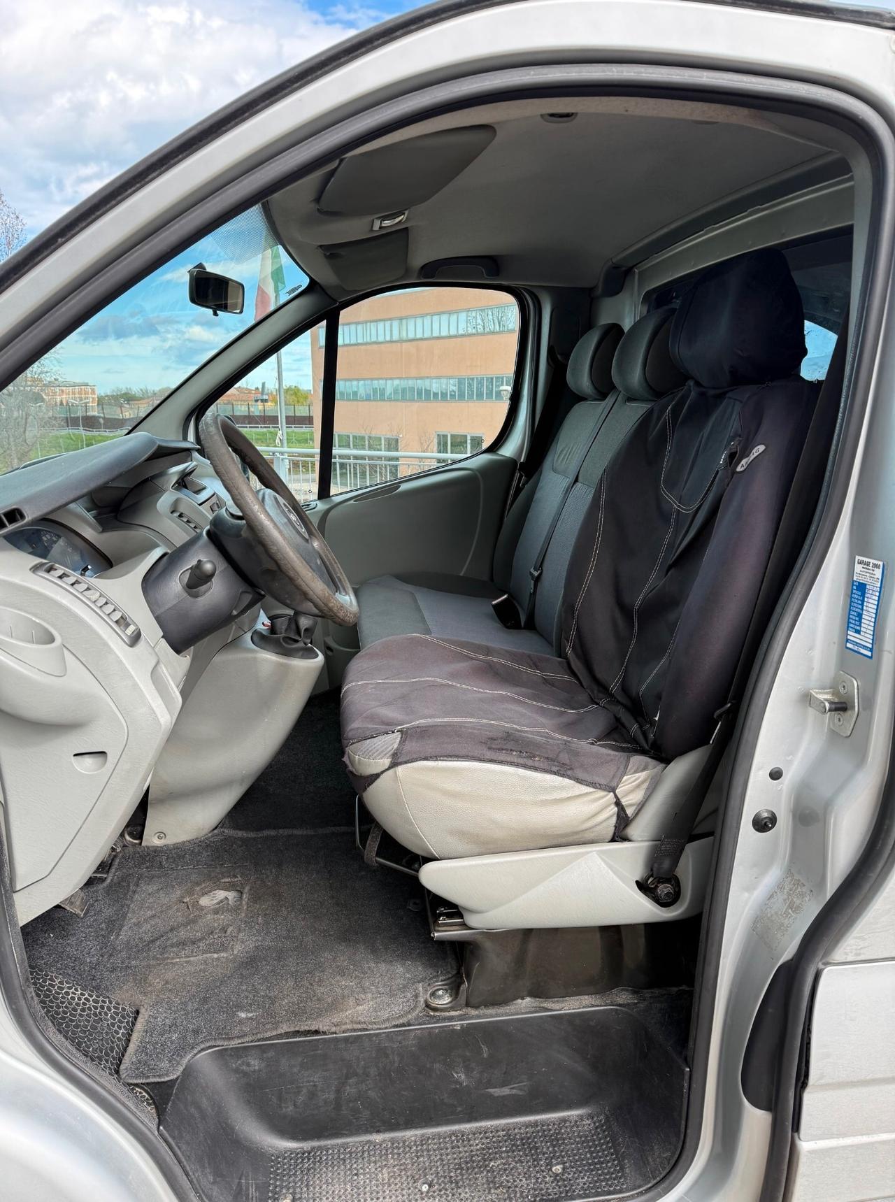 Opel Vivaro 27 2.0 CDTI PC-TN Furgone Vetrato