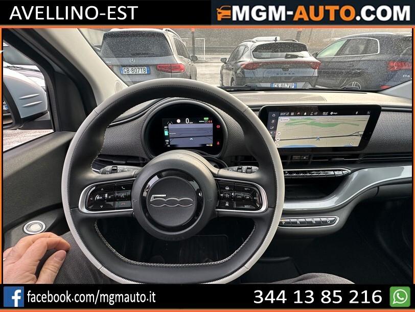 Fiat 500 500e Berlina 42 kWh La Prima