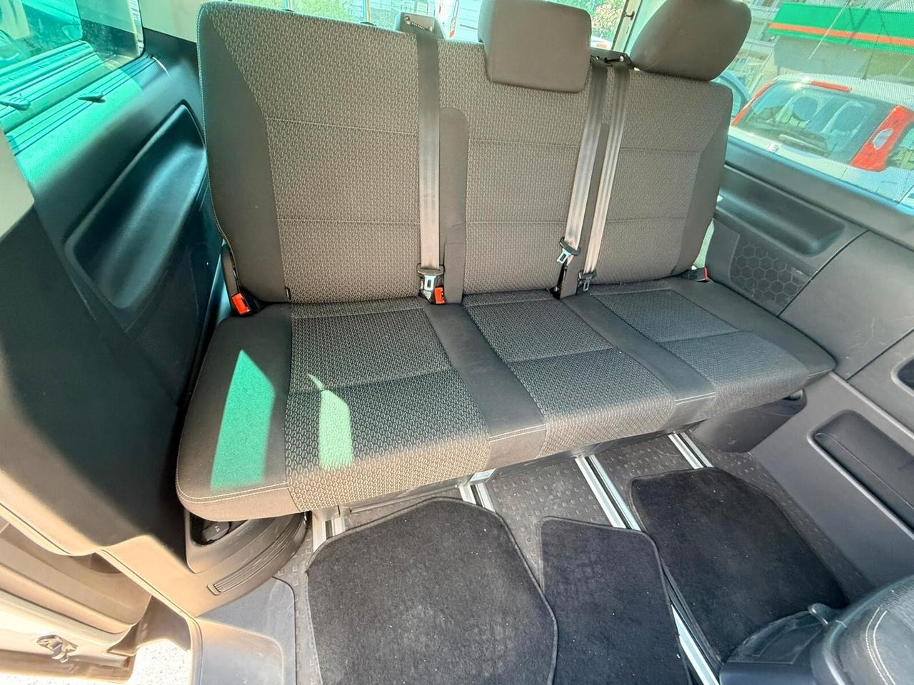 Volkswagen Multivan 2.0 TDI 150CV DSG Trendline