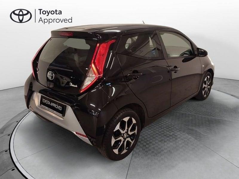 Toyota Aygo Connect 1.0 VVT-i 72 CV 5 porte x-play