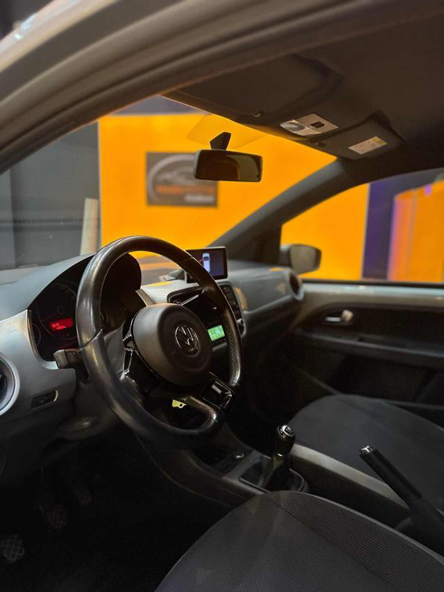 VOLKSWAGEN up! 1.0 5P. ECO HIGH UP! BLUEMOTION TECHNOLOGY Metano