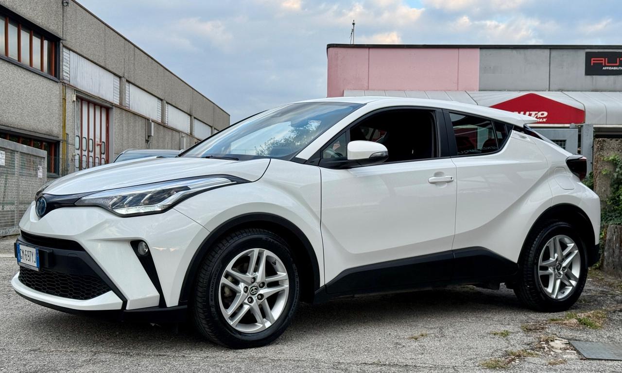 Toyota C-HR 1.8 Hybrid E-CVT Trend 61.500KM