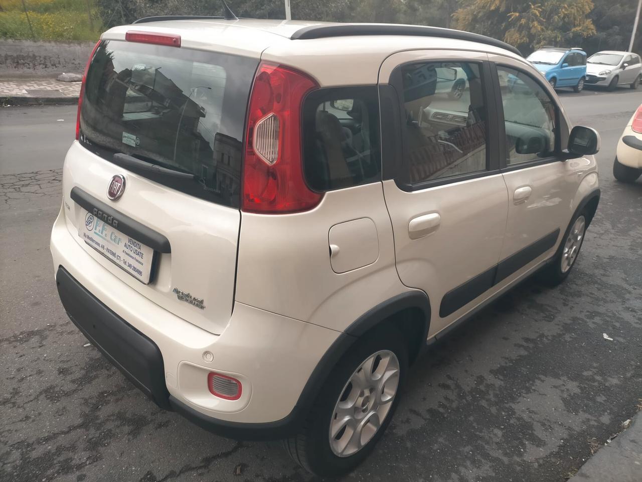 Fiat Panda 0.9 TwinAir Turbo Natural Power Trekking