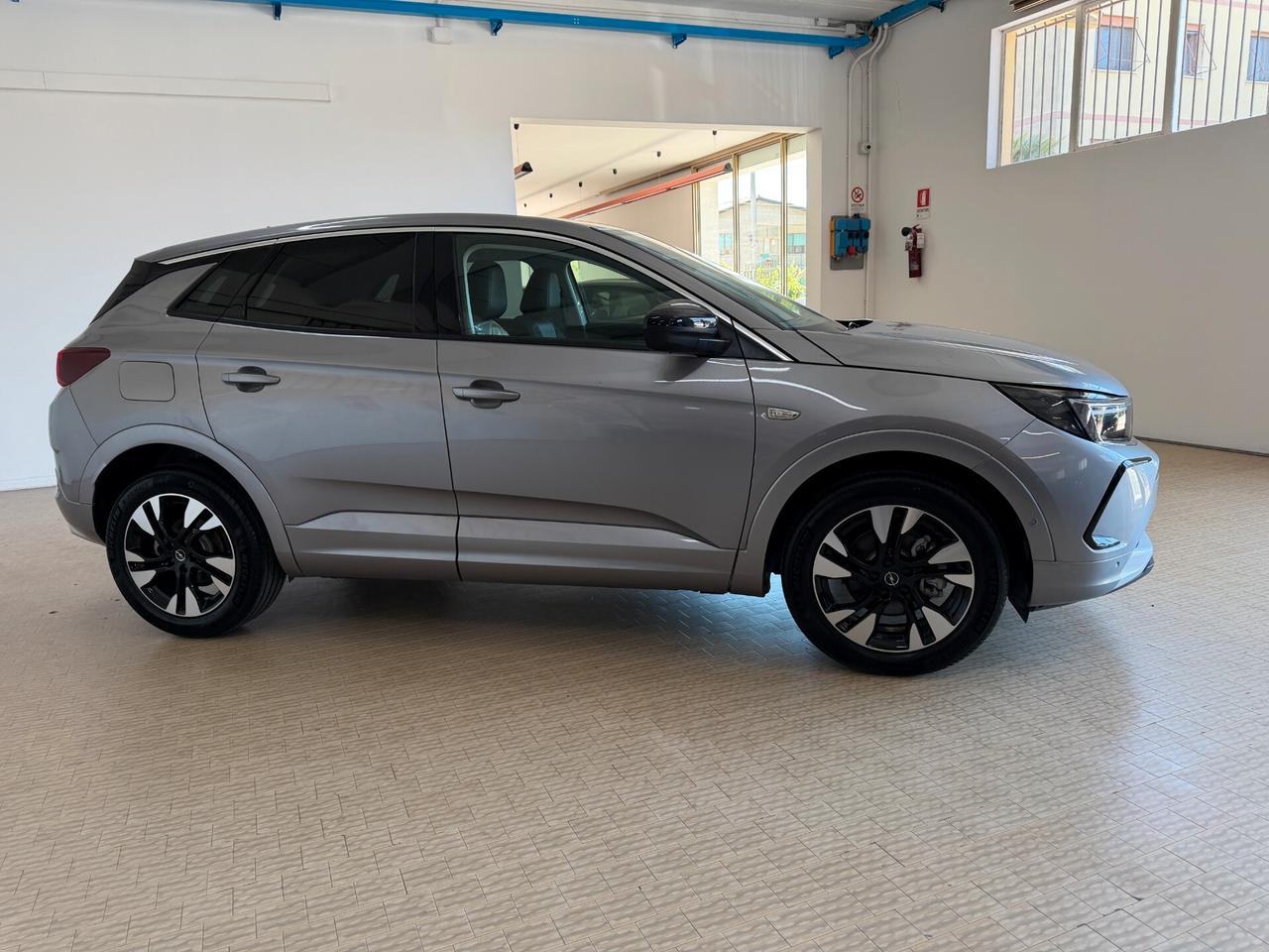Opel Grandland 1.2 Turbo 12V 130 CV Business Elegance KM0 KM0