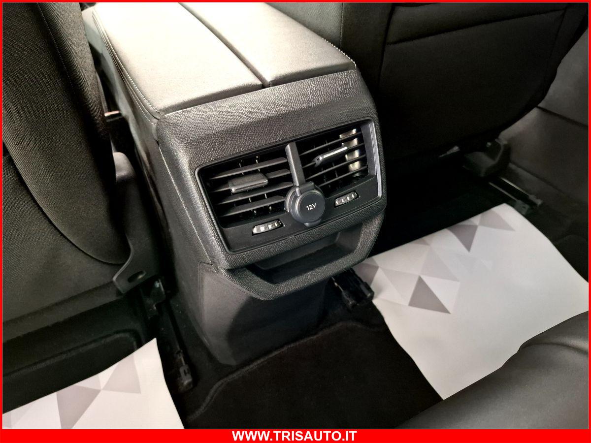 PEUGEOT 3008 1.5 Bluehdi Eat8 Allure Pack NEOPATENTATI (FULL LED+PELLE+NAVI)