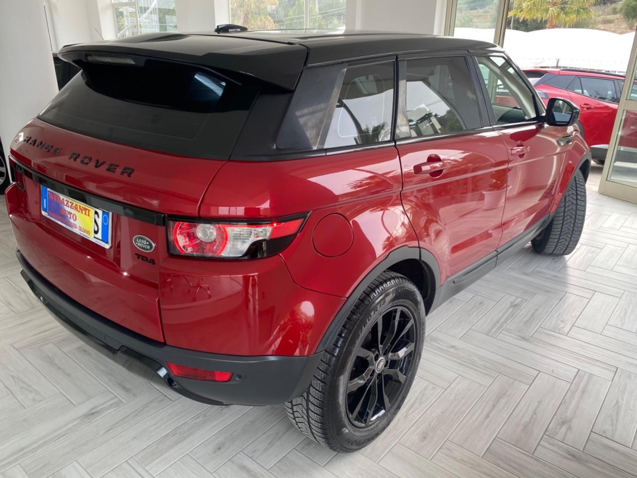 Range Rover Evoque 2.2 TD4 150cv RED&BLACK2015