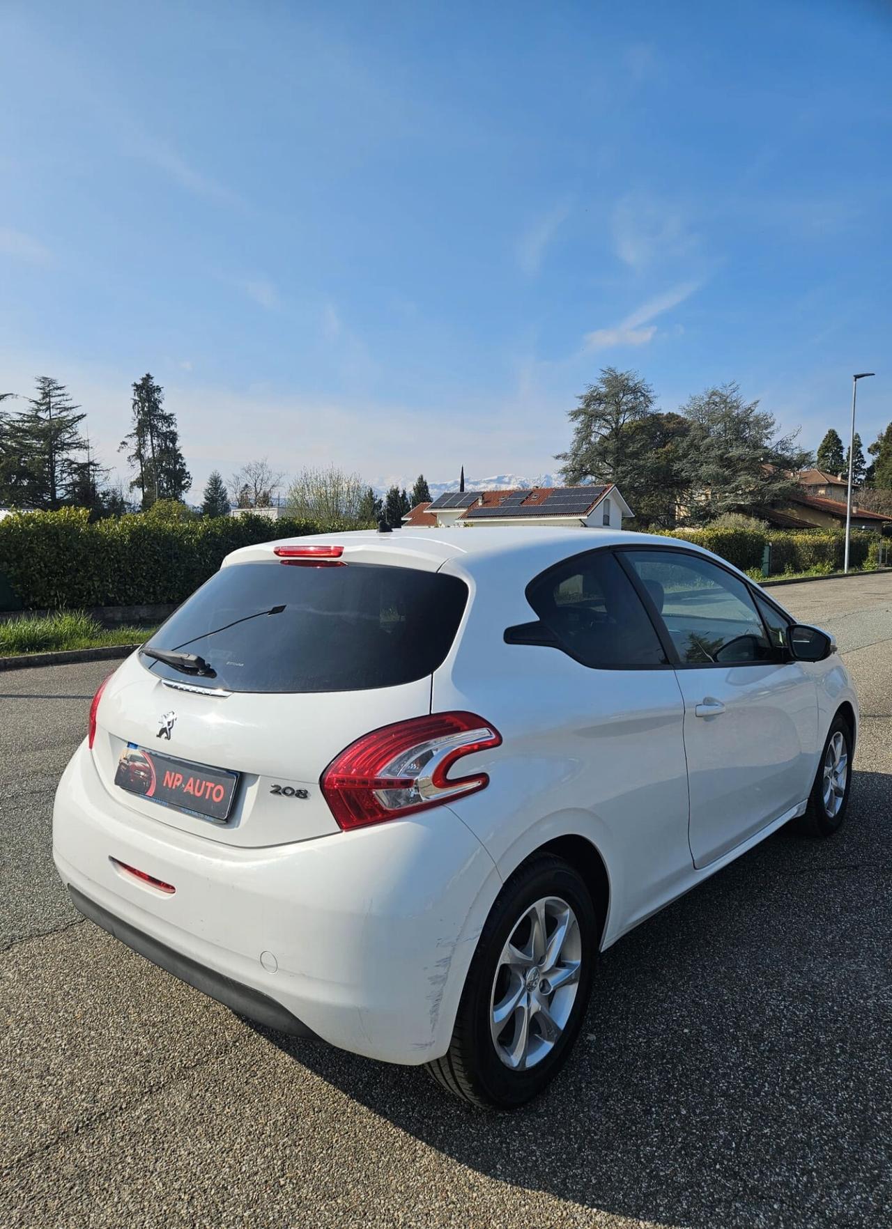 Peugeot 208 1.4 HDi NEOPATENTATI