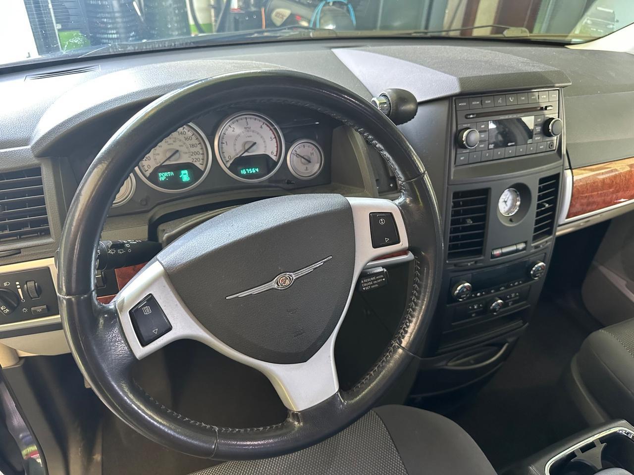 Chrysler Grand Voyager 2.8 CRD 163cv Limited - 7 POSTI-