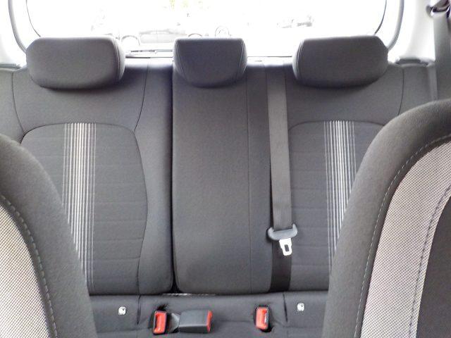 HYUNDAI i10 1.0 MPI 63 CV Automatica Connectline