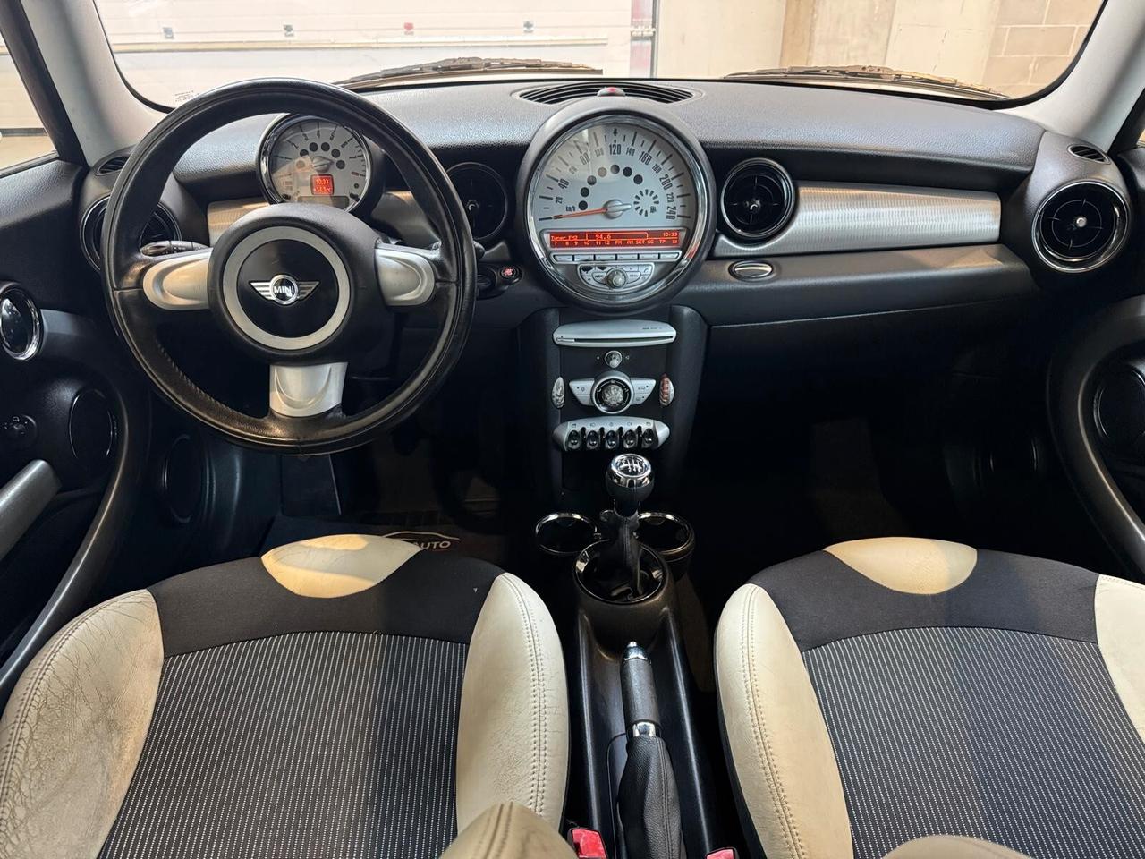 Mini 1.6 16V Cooper Salt