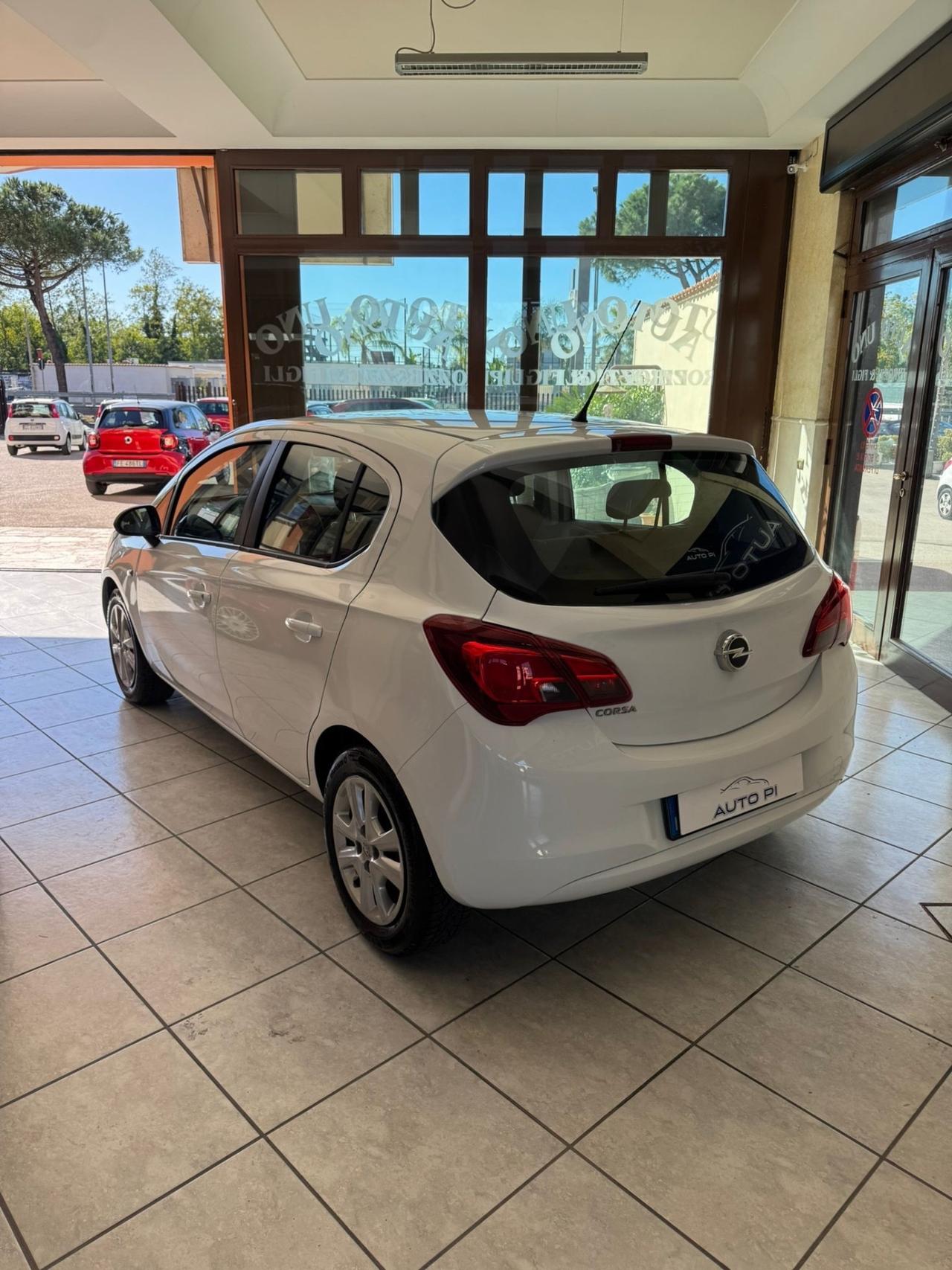 Opel Corsa 1.2 Coupé b-Color