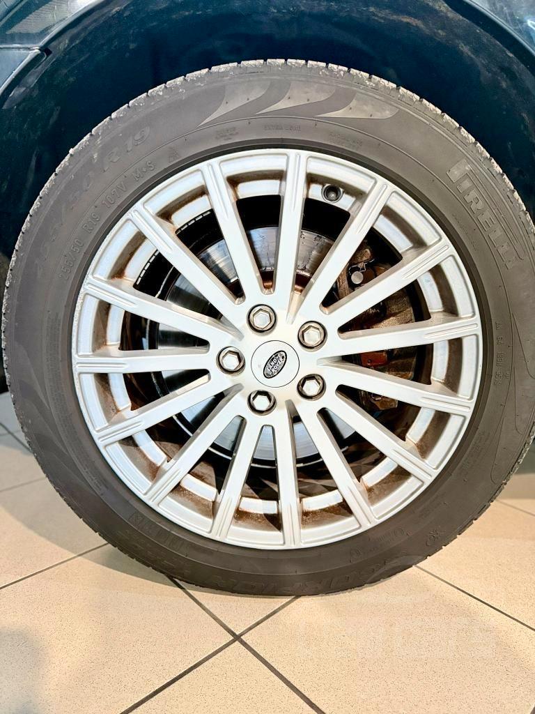 Land Rover Range Rover Sport 3.0 tdV6 HSE auto