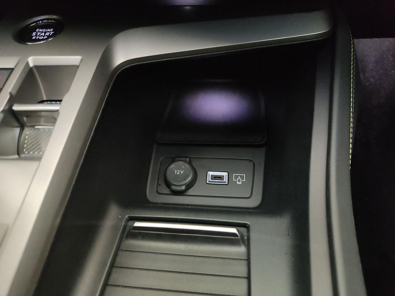 PEUGEOT 308 III 2021 SW 1.2 HYBRID 145CV GT E-DCS6