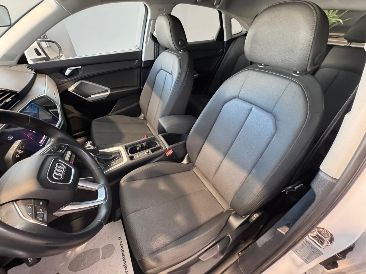 Audi Q3 SPB 35 TDI S tronic Business Advanced