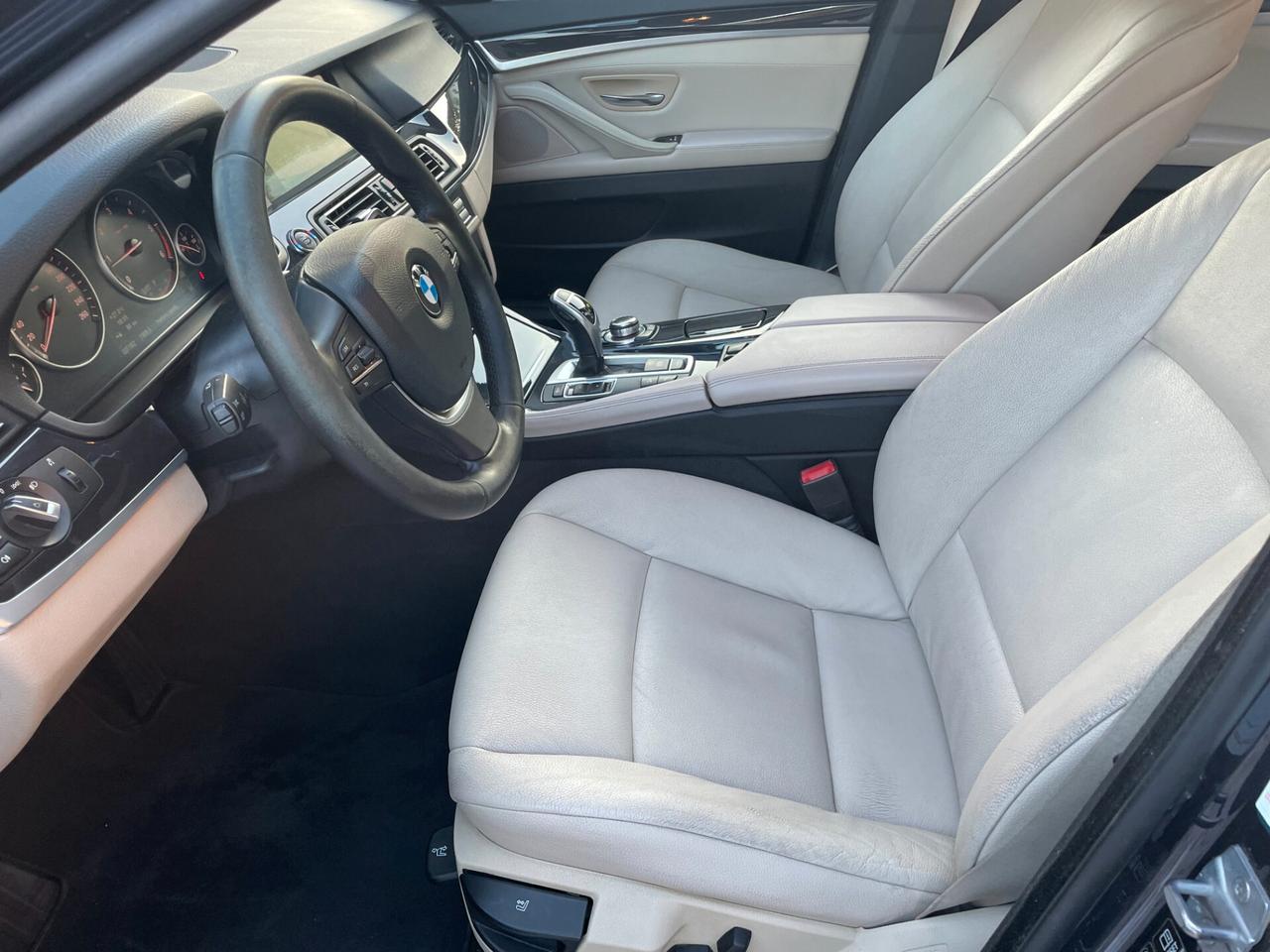 Bmw 525 525d xDrive Luxury