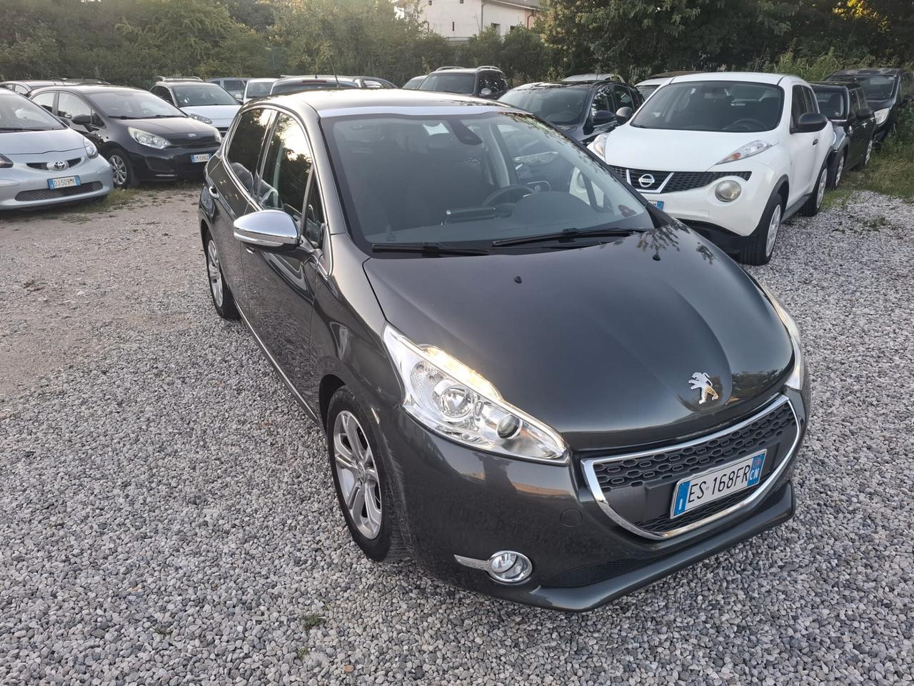 Peugeot 208 1.6 e-HDi 115 CV Stop&Start 5 porte Allure