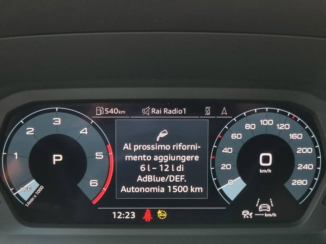Audi A3 30 TDI S tronic Business