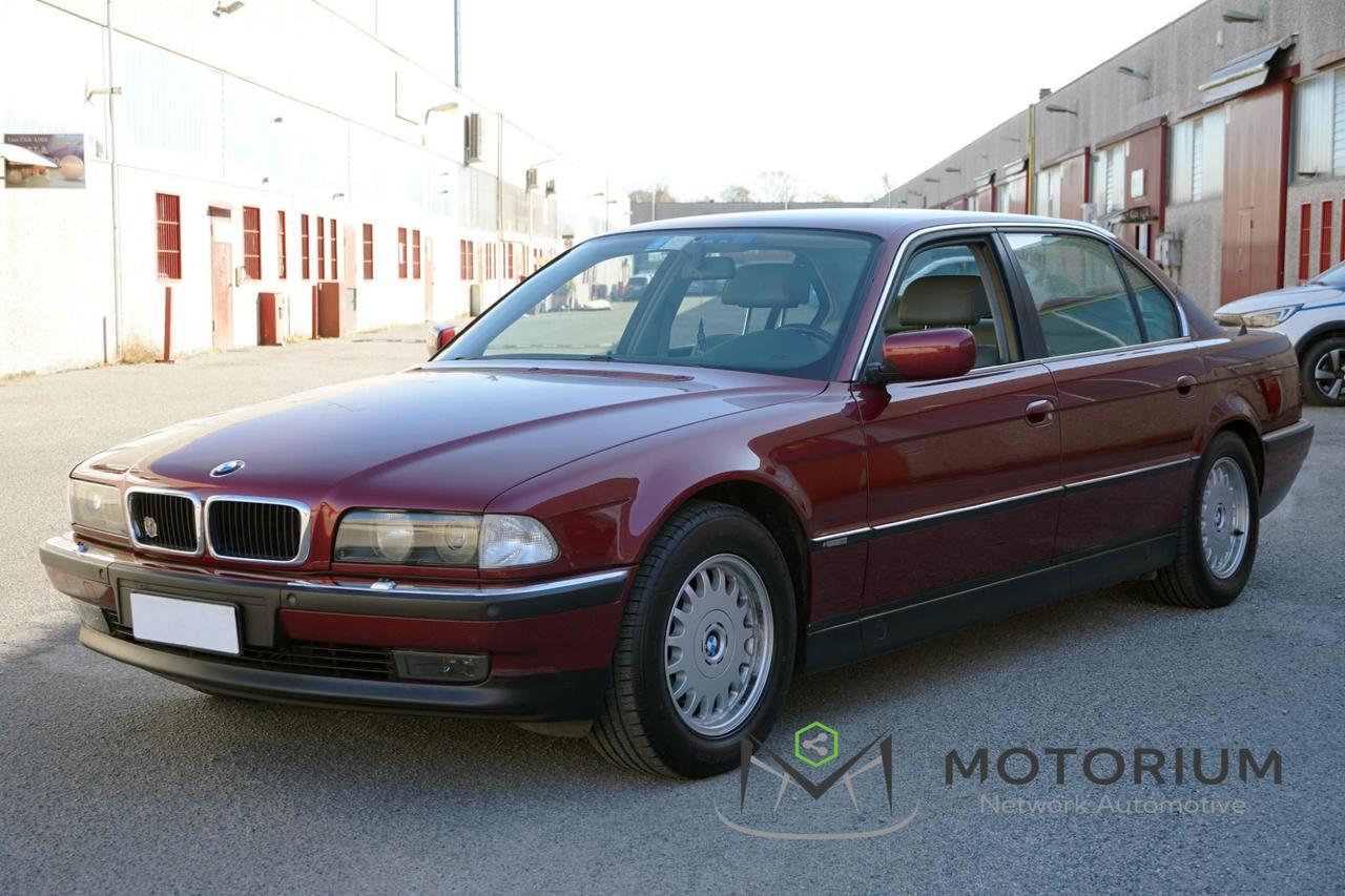 BMW 740 iL E38 V8 286CV LUNGA - 1994 - ISCRITTA ASI