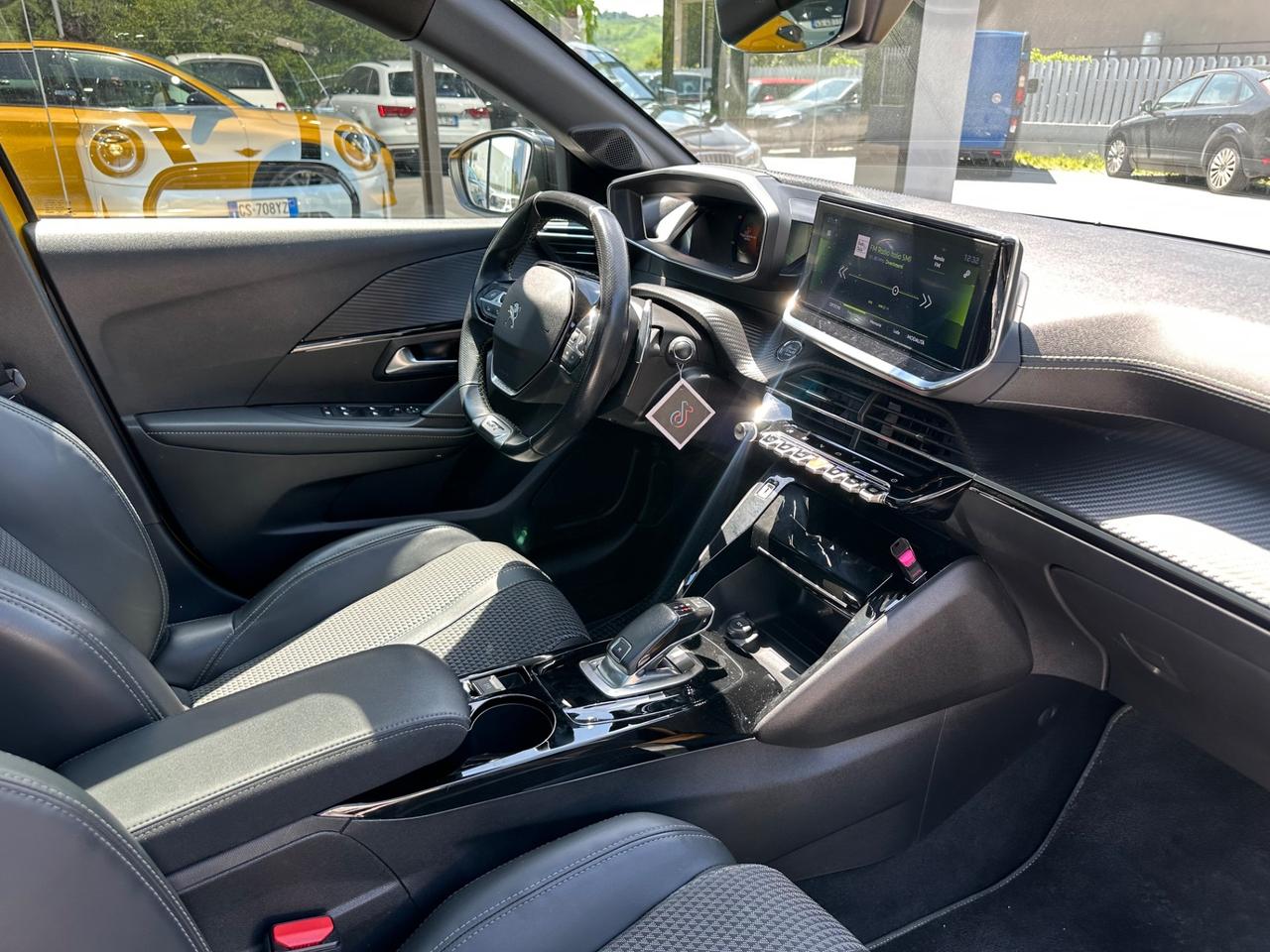 Peugeot 208 PureTech 100 Stop&Start EAT8 5 porte GT Line