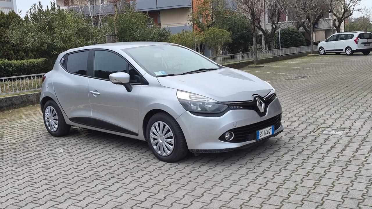 Renault Clio DCi 8V 75CV Start&Stop 5 porte Energy Zen