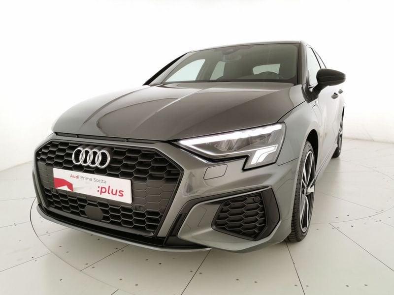 Audi A3 NUOVA SPORTBACK Sportback 40 1.4 tfsi e Identity Black s-tronic