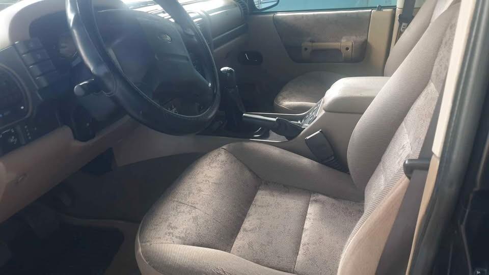 Land Rover Discovery 2.5 Td5 5 porte SE. 7 POSTI