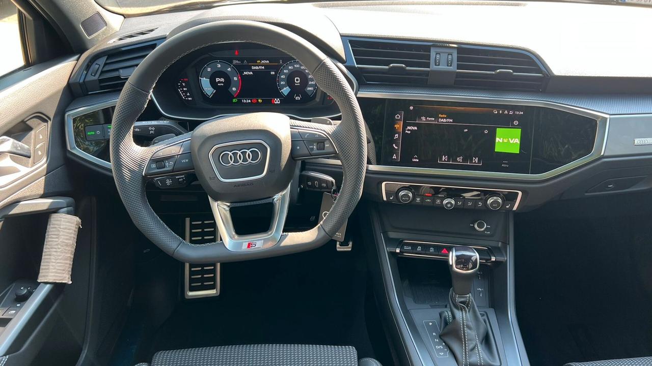 AUDI Q3 SPB 35 TDI S-LINE KM0 2023 TETTO APRIBILE