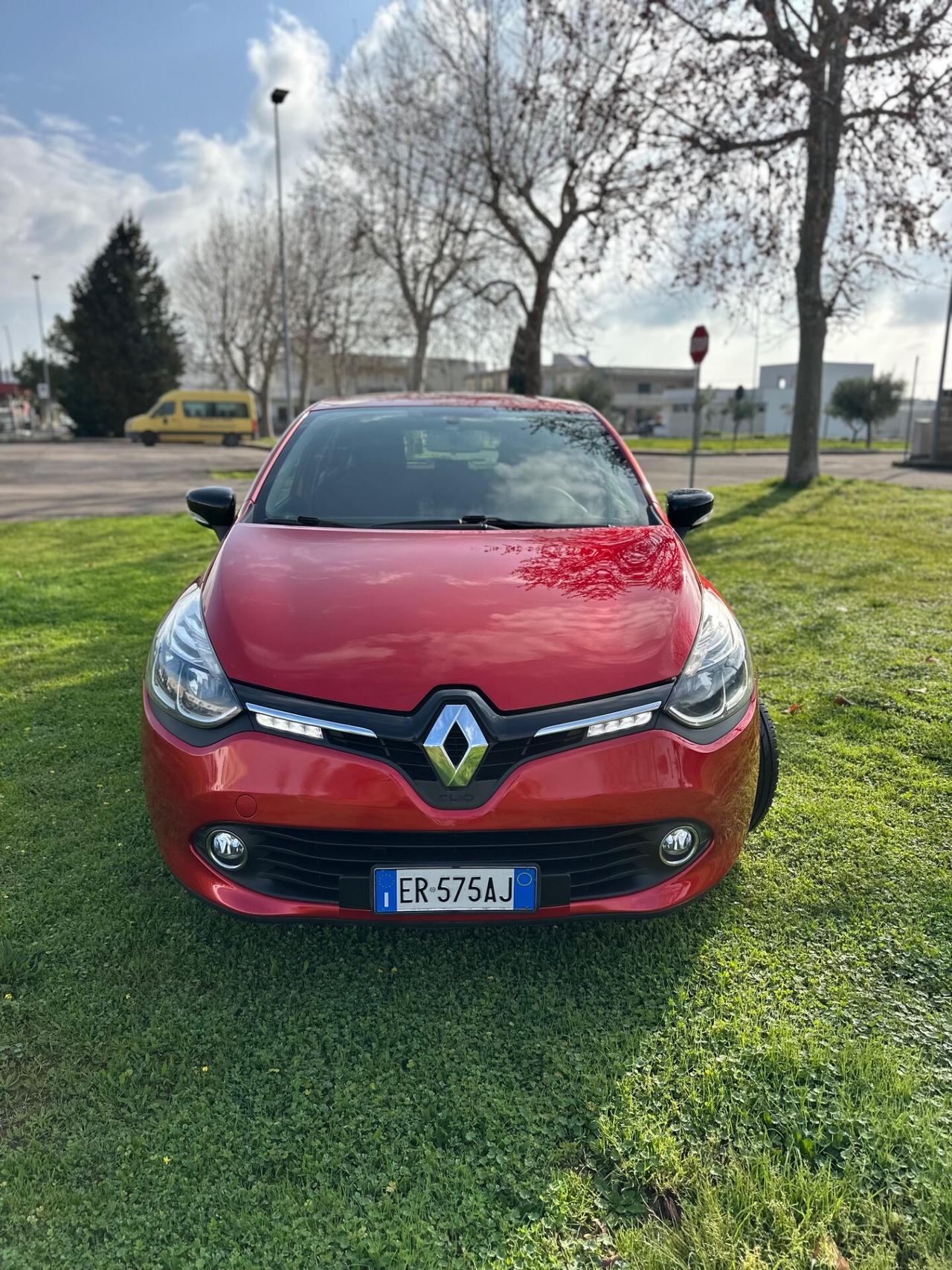 Renault Clio 1.2 GPL neo patentati