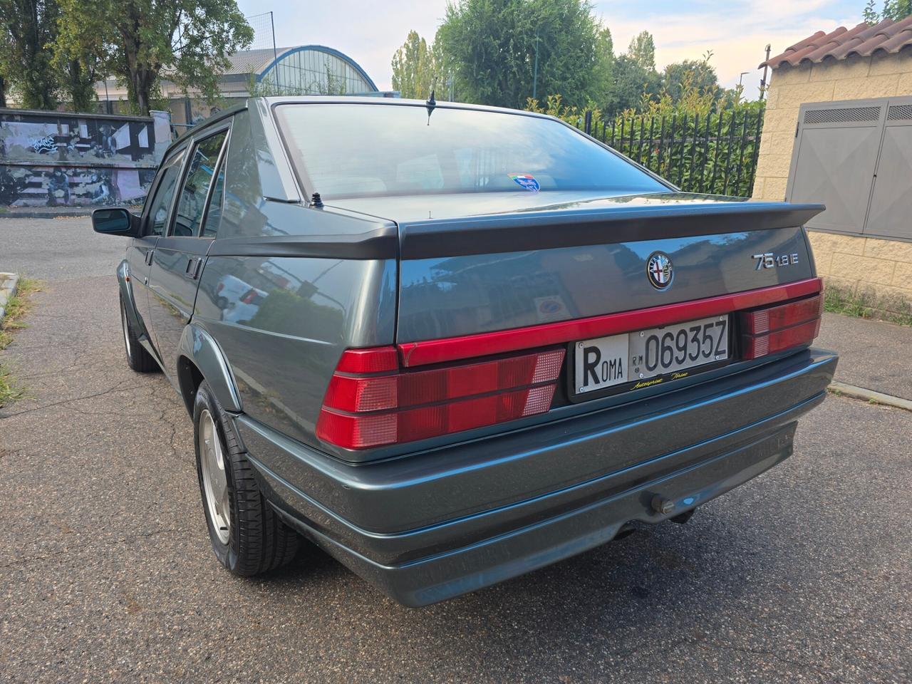 ALFA ROMEO 75 INDY 1.8 i.e.